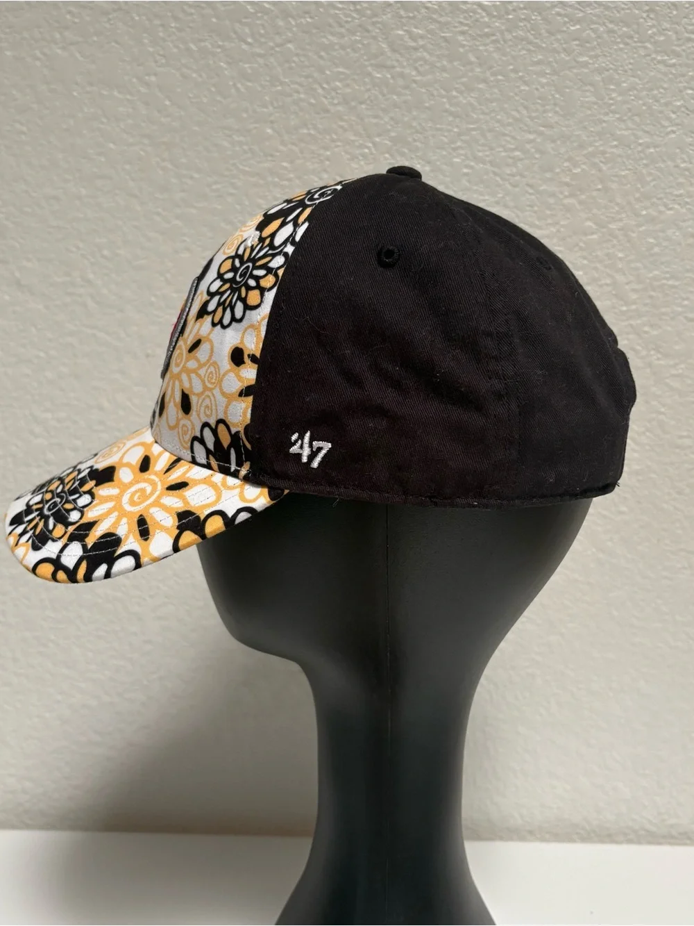NFL Kids Adjustable Black and Yellow Pittsburgh Steelers Hat